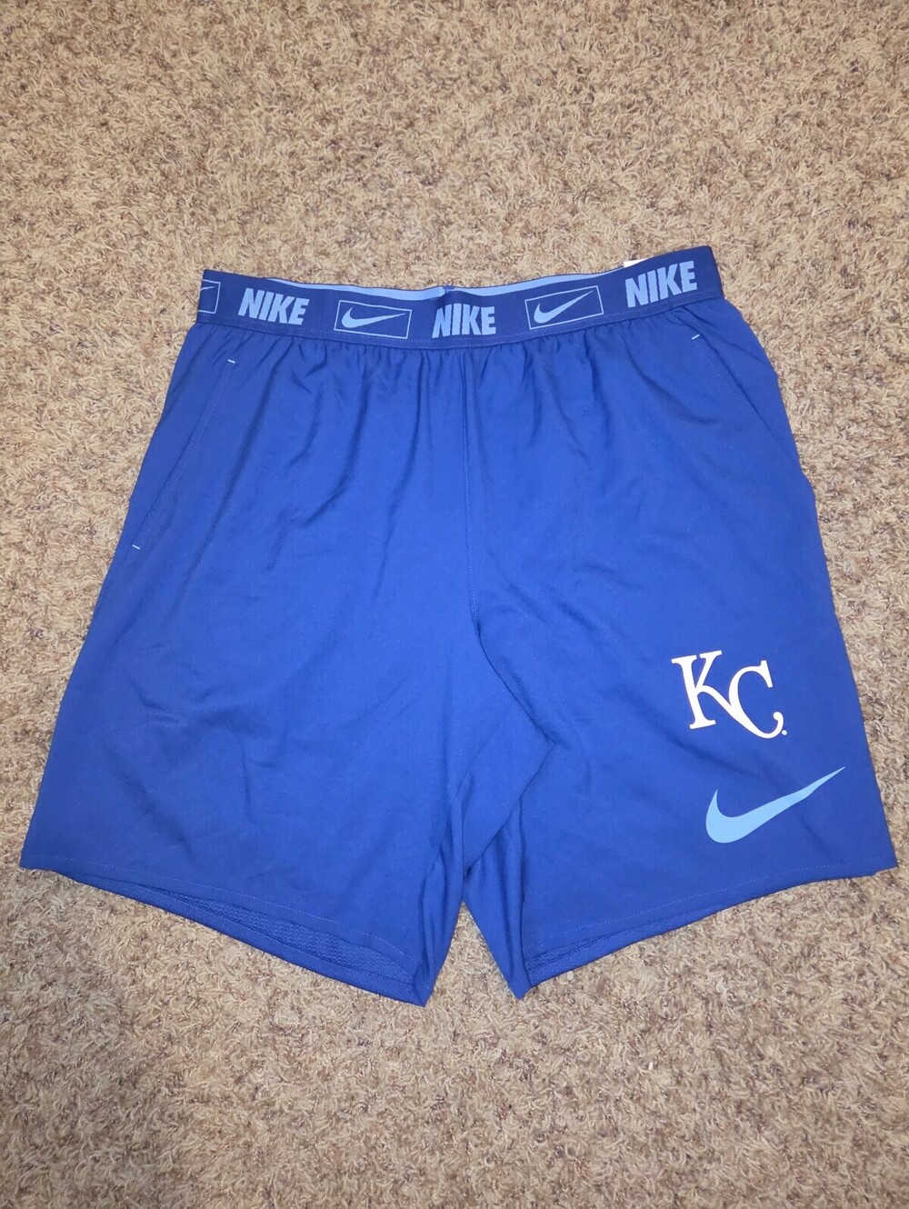 Nike Men's Kansas City Royals Authentic Collection Performance Knit Shorts
